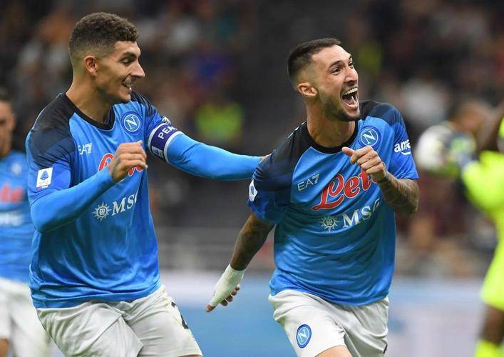 开云官网 -集结日意大利杯焦点战，金州勇士临场应变，态度坚定，控场能力受关注(临场应变能力训练)