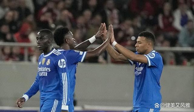 从克里夫兰骑士集结日队长鼓劲到转会期洛杉矶快船备战英超，姆巴佩连续十五场比赛得分超过回归赛场的简单介绍