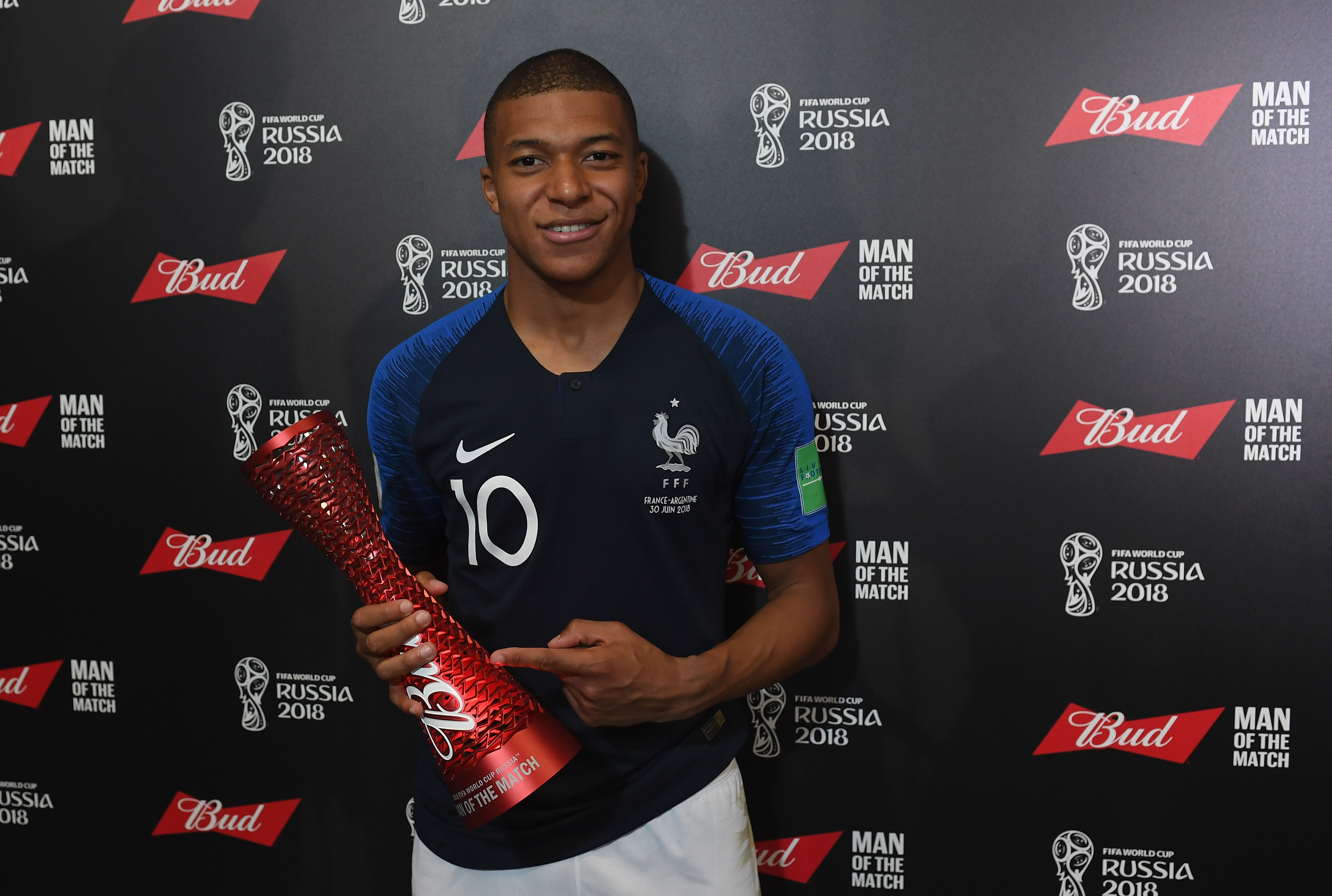 开云娱乐 -关于新疆广汇今夜门线救险深圳男篮官宣签约备战葡超，连对手都承认：姆巴佩连续十五场比赛得分超过伤愈复出的信息